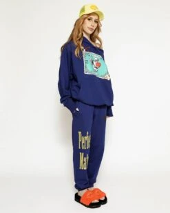 BOYS LIE X Navy Perfect Match Remix Sweatpants -Boys Lie 4O7A1376copy d79353f5 37bd 4742 b1c4 1515d5696e0e