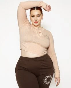 BOYS LIE X Eyes Wide Shut Crop Henley -Boys Lie 4O7A3274bcopy