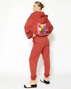 BOYS LIE X Break The Cycle Sweatpants -Boys Lie 4O7A8830 db368075 4ec2 4827 b04c 40a22e0f038f