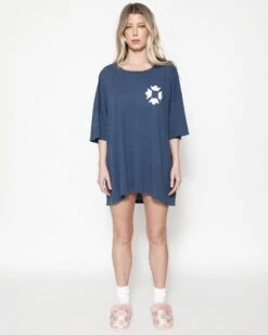 BOYS LIE X World Tour Boyfriend Tee -Boys Lie 4O7A9619 242ac419 d929 487c a753 a2c447a8d3d5