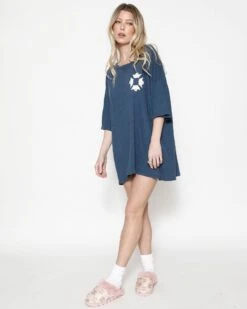 BOYS LIE X World Tour Boyfriend Tee -Boys Lie 4O7A9625 f8627743 9ae1 49c9 bdf0 d7d4b2f478c5