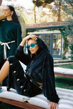 BOYS LIE X Black Velour Cropped Hoodie -Boys Lie aimee750008246 417 copy